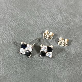 キュービックジルコニア ピアス(ピアス)