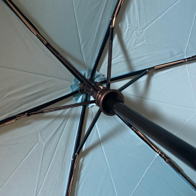 OUTDOOR PRODUCTS(アウトドアプロダクツ)のOUTDOOR  自動開閉　折りたたみ傘　水色✖︎黒（縁）54㎝ メンズのファッション小物(傘)の商品写真