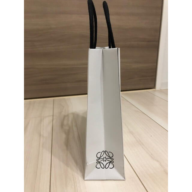 LOEWE - ロエベ❤️LOEWE❤ショッパー❤️ショップ袋の通販 by LOEWE - ロエベ❤️LOEWE❤ショッパー❤️ショップ袋の通販 by