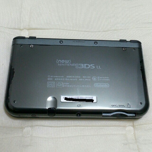 任天堂new３ＤＳLL・メタリックブラック