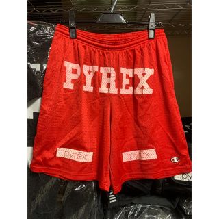 オフホワイト(OFF-WHITE)のPYREX VISION ハーフパンツ(ショートパンツ)