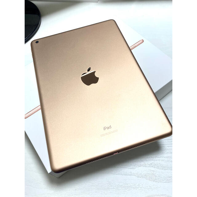 Apple(アップル)のiPad 第七世代　本体　32GB 美品　タブレット　Apple アップル スマホ/家電/カメラのPC/タブレット(タブレット)の商品写真