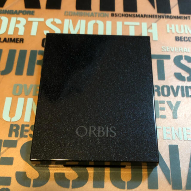 ORBIS(オルビス)のオルビス　シャインカルテットアイズ コスメ/美容のベースメイク/化粧品(アイシャドウ)の商品写真