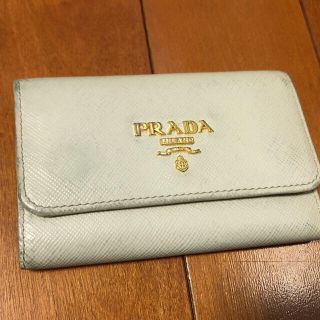 プラダ(PRADA)のPRADA★プラダ キーケース★白★訳あり(キーケース)