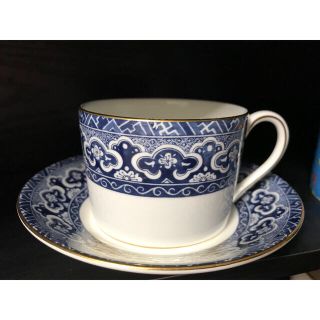 ウェッジウッド(WEDGWOOD)の【廃盤】ウェッジウッド　エンパイア　カップ＆ソーサー　一客(食器)