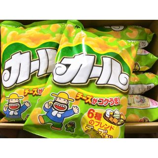 メイジ(明治)の明治製菓 カール 西日本限定 チーズあじ 64g×3袋 (菓子/デザート)