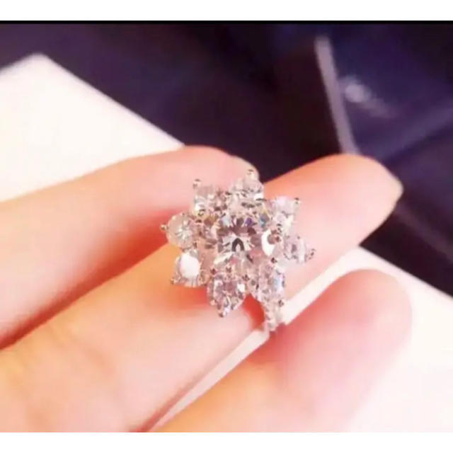 HARRY WINSTON(ハリーウィンストン)の⭐️最高級⭐️芸能人.有名モデル愛用✨サンフラワー✨リング✨大幅値下げ レディースのアクセサリー(リング(指輪))の商品写真