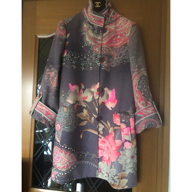 LEONARD(レオナール)の美品❣️レオナール コート レディースのジャケット/アウター(ロングコート)の商品写真