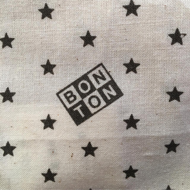 Bonpoint(ボンポワン)のBONTON ショッパー　ポーチ  レディースのバッグ(ショップ袋)の商品写真