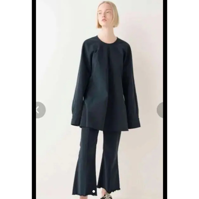 ACNE(アクネ)の専用出品 レディースのトップス(カットソー(長袖/七分))の商品写真