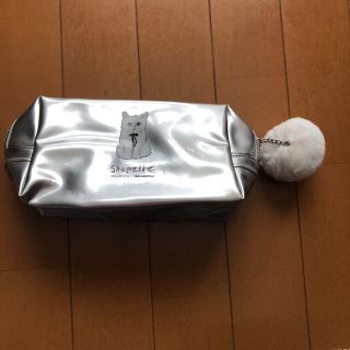 シュウウエムラ(shu uemura)のポーチ(ポーチ)