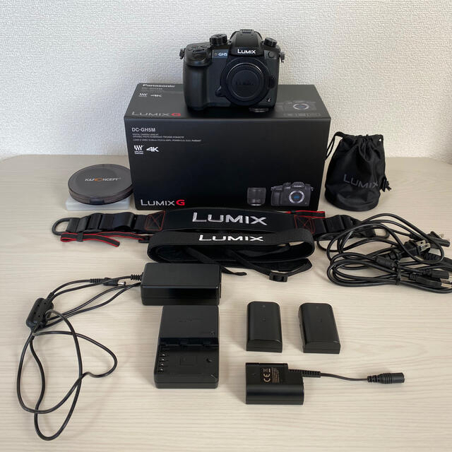 Panasonic(パナソニック)のPanasonic gh5  LUMIX  スマホ/家電/カメラのカメラ(デジタル一眼)の商品写真