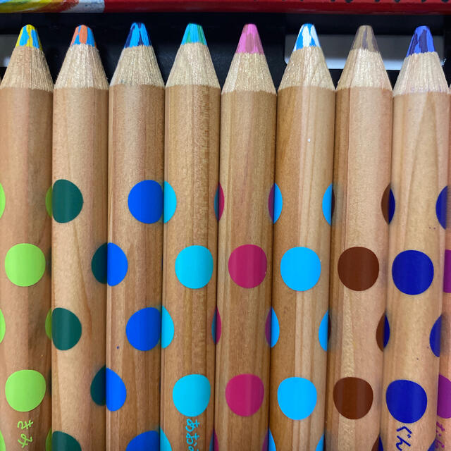 コクヨ(コクヨ)のコクヨ❤️ミックスカラーペンシル❤️２０色❤️ エンタメ/ホビーのアート用品(色鉛筆)の商品写真