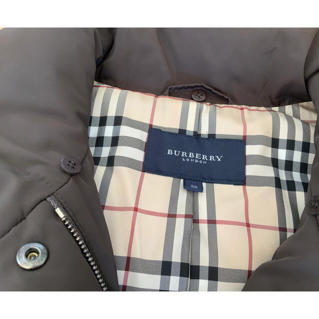 BURBERRY(バーバリー)のバーバリー　ダウンベスト　茶　38 レディースのジャケット/アウター(ダウンベスト)の商品写真