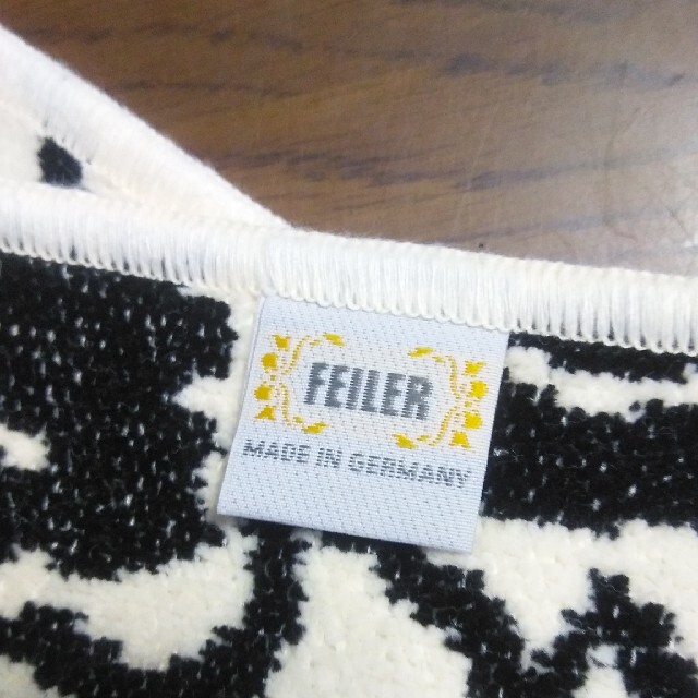 FEILER(フェイラー)のお値下げ♥️フェイラータオルハンカチ レディースのファッション小物(ハンカチ)の商品写真