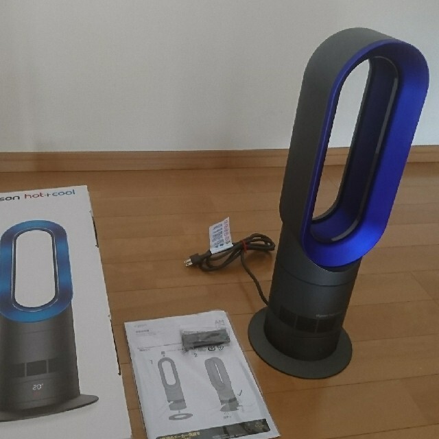 Dyson(ダイソン)のDyson Hot + Cool AM09 ファンヒーター スマホ/家電/カメラの冷暖房/空調(ファンヒーター)の商品写真