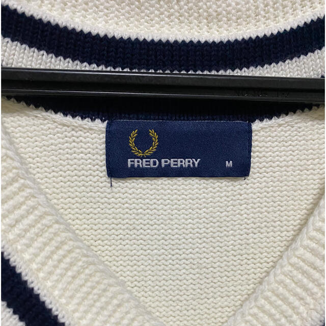 メンズFRED PERRY ニットベスト