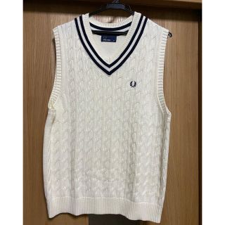 フレッドペリー(FRED PERRY)のFRED PERRY ニットベスト(ニット/セーター)