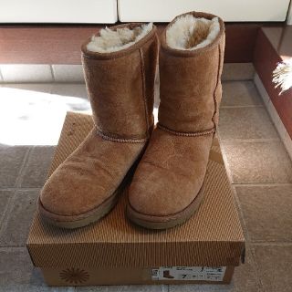 アグ(UGG)のUGGムートンブーツ(ブーツ)