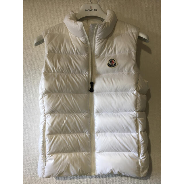 MONCLER(モンクレール)の正規MONCLER ダウンベスト12A レディースのジャケット/アウター(ダウンベスト)の商品写真