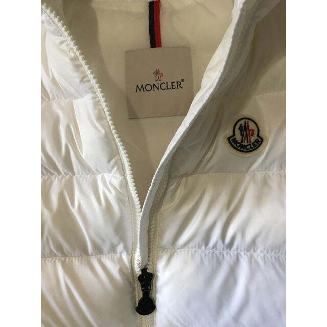 MONCLER(モンクレール)の正規MONCLER ダウンベスト12A レディースのジャケット/アウター(ダウンベスト)の商品写真