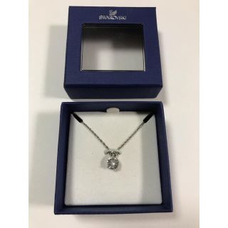 スワロフスキー(SWAROVSKI)の【美品】スワロフスキー　一粒ダイヤモンド　ネックレス(ネックレス)