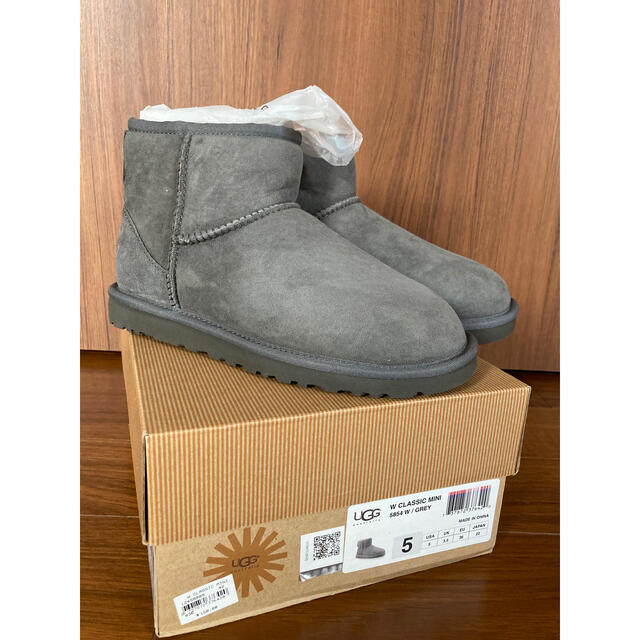 UGG ムートンブーツ　グレー