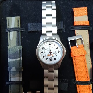 カステルバジャック 腕時計の通販 37点 | CASTELBAJACを買うならラクマ