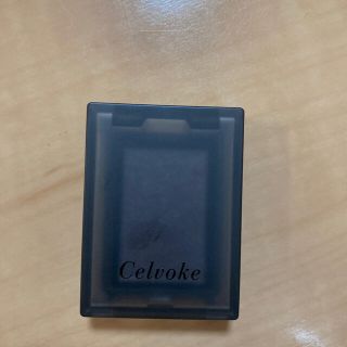 【Celvoke】セルヴォーク　ヴォランタリー アイズ　12 ダークパープル(アイシャドウ)