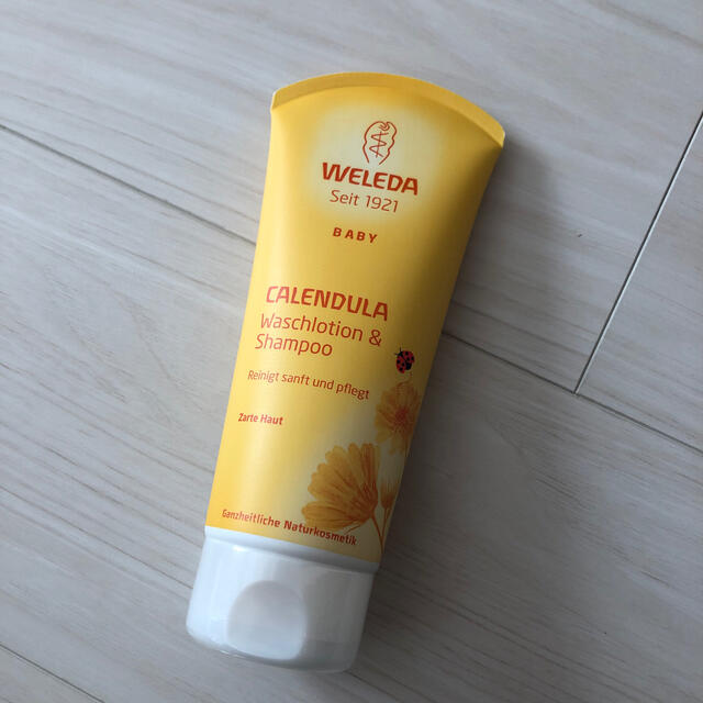 WELEDA(ヴェレダ)のWELEDA ベビー　ウォッシュ&シャンプー キッズ/ベビー/マタニティの洗浄/衛生用品(その他)の商品写真