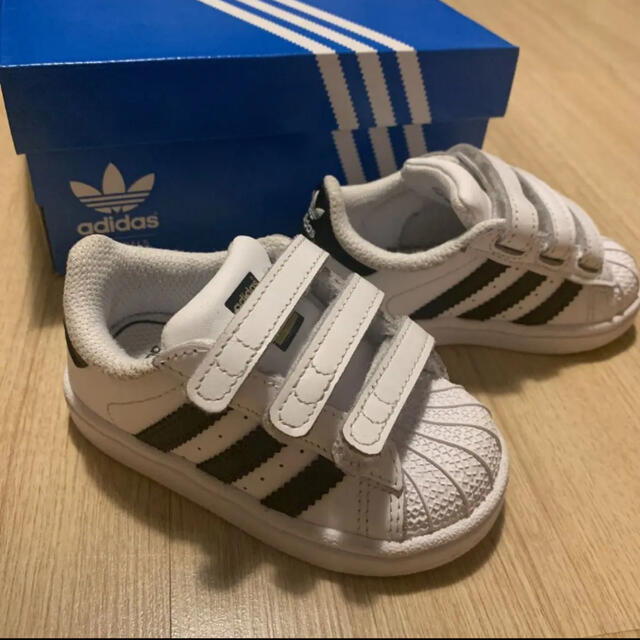 adidas(アディダス)の美品　adidas スーパースター SS CF I 12cm キッズ/ベビー/マタニティのベビー靴/シューズ(~14cm)(スニーカー)の商品写真