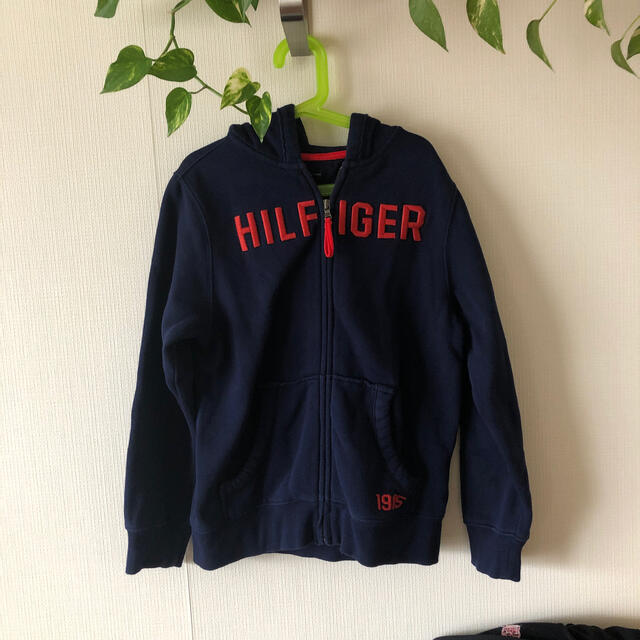 TOMMY HILFIGER(トミーヒルフィガー)のTOMMY HILFIGER キッズパーカー キッズ/ベビー/マタニティのキッズ服男の子用(90cm~)(ジャケット/上着)の商品写真