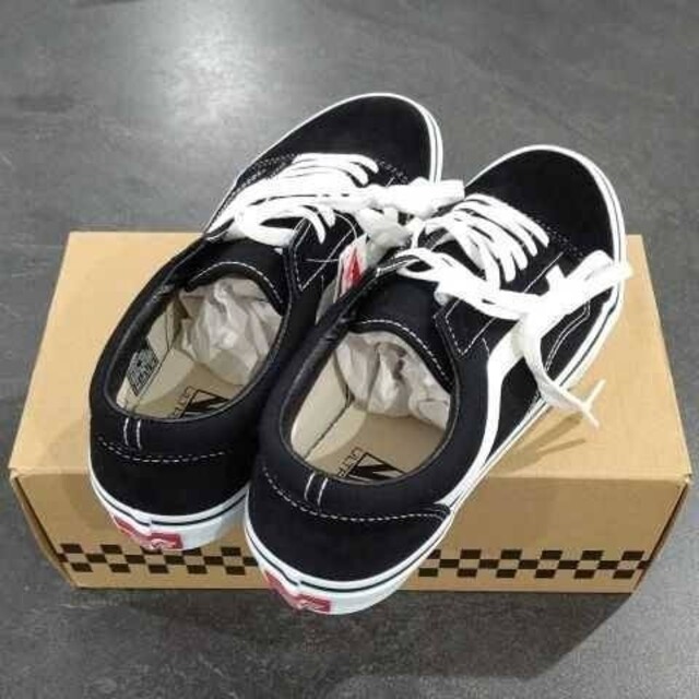 VANS(ヴァンズ)のVANS オールドスクール 27cm メンズの靴/シューズ(スニーカー)の商品写真