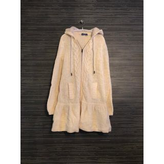 BURBERRY(ニットコート)のフリマアイテム一覧 BURBERRY(ニットコート)のフリマアイテム一覧
