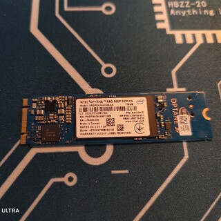 Intel Optane 800p 118G(PCパーツ)