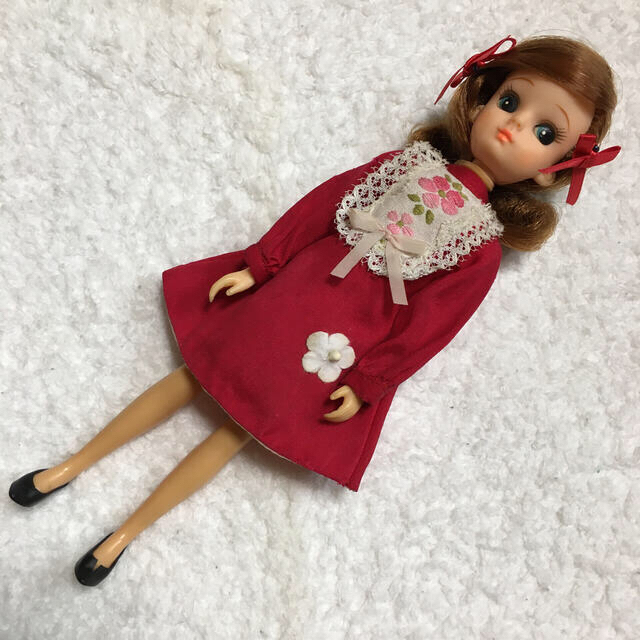 当時物　1970年　初代リカちゃん　【ストロベリー着用】 ハンドメイドのぬいぐるみ/人形(人形)の商品写真