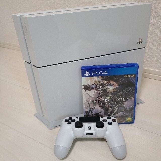 「SONY PlayStation4 本体 CUH-1100AB02」