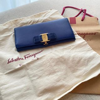 サルヴァトーレフェラガモ(Salvatore Ferragamo)のフェラガモ　長財布(財布)