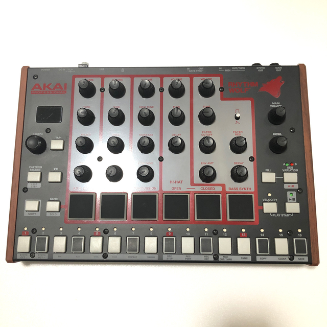 AKAI Rhythm Wolf リズムウルフ アナログドラムマシン シンセ 楽器のDTM/DAW(その他)の商品写真