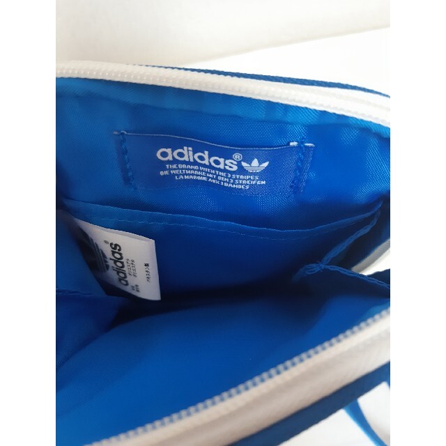 adidas(アディダス)の【adidas originals】ミニショルダーバッグ/ポーチ/トレフォイル メンズのバッグ(ショルダーバッグ)の商品写真