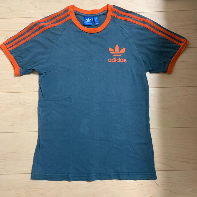 adidas(アディダス)のadidas✰︎ラインTシャツ メンズのトップス(Tシャツ/カットソー(半袖/袖なし))の商品写真