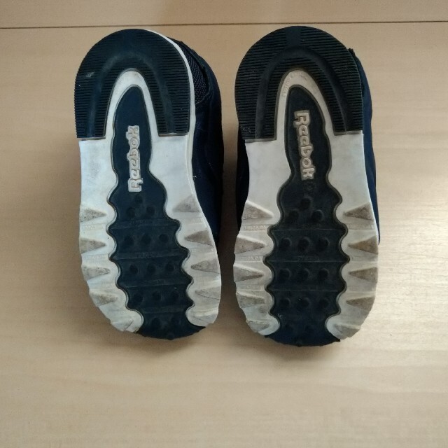 Reebok(リーボック)のReebok　キッズシューズ キッズ/ベビー/マタニティのベビー靴/シューズ(~14cm)(スニーカー)の商品写真