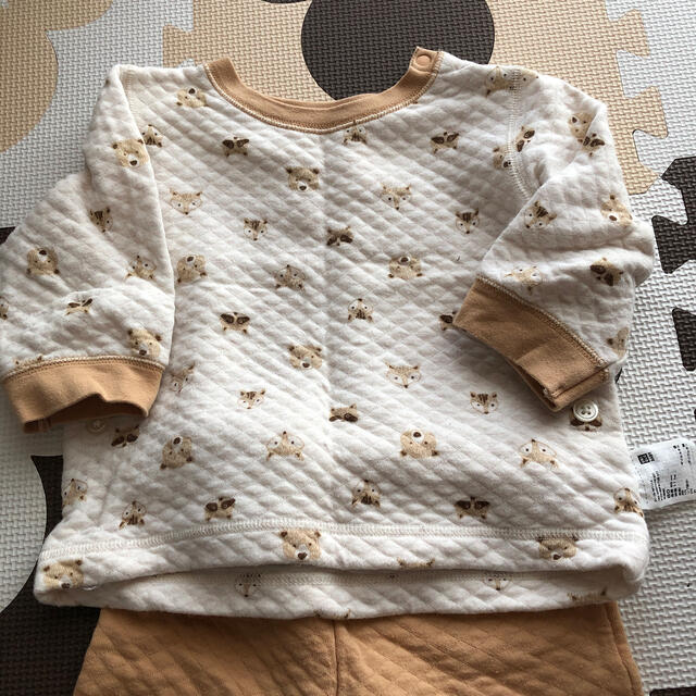 UNIQLO(ユニクロ)のUNIQLO キルトパジャマ キッズ/ベビー/マタニティのベビー服(~85cm)(パジャマ)の商品写真