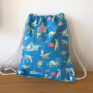 キャスキッドソン(Cath Kidston)の【新品】キャスキッドソン キッズ ナップサック バッグ 恐竜柄(リュックサック)