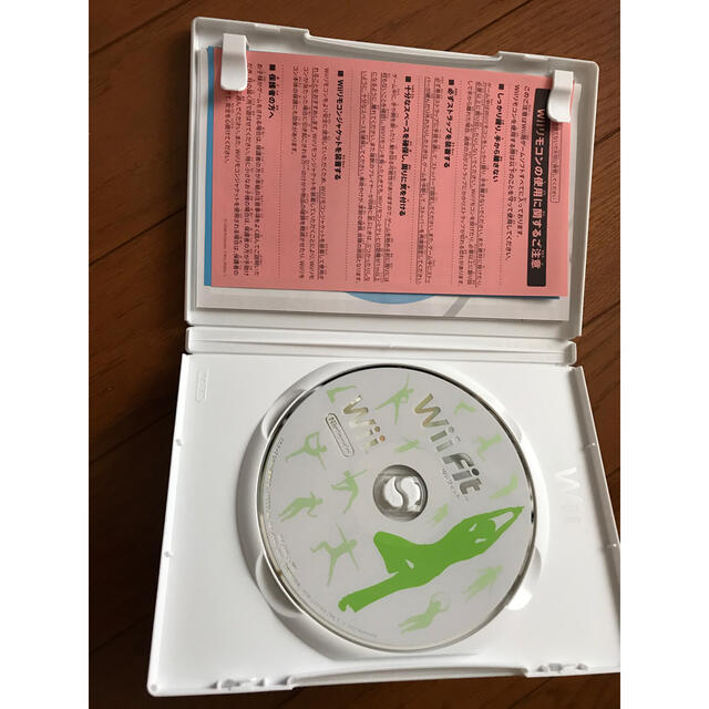 Wii(ウィー)のWii Fit エンタメ/ホビーのゲームソフト/ゲーム機本体(家庭用ゲームソフト)の商品写真