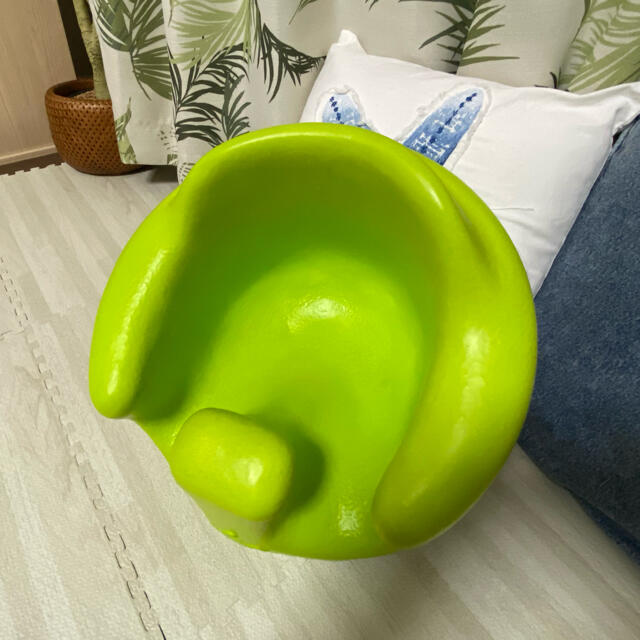 Bumbo(バンボ)のバンボ　Bunbo ベビーチェア　ベビーソファ　プレートレイセット　お座り　 キッズ/ベビー/マタニティのキッズ/ベビー/マタニティ その他(その他)の商品写真