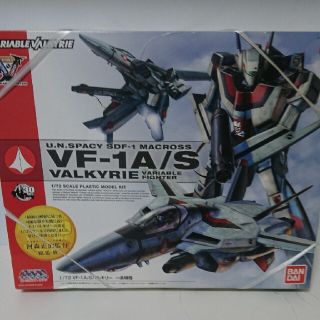 バンダイ(BANDAI)のVF-1A/S　バルキリー(模型/プラモデル)