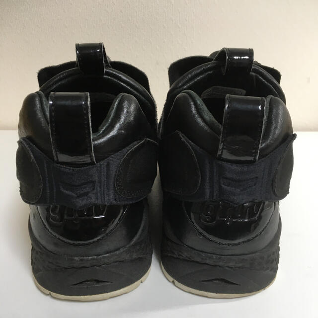 Reebok(リーボック)のREEBOKリーボックポンプフューリー メンズの靴/シューズ(スニーカー)の商品写真