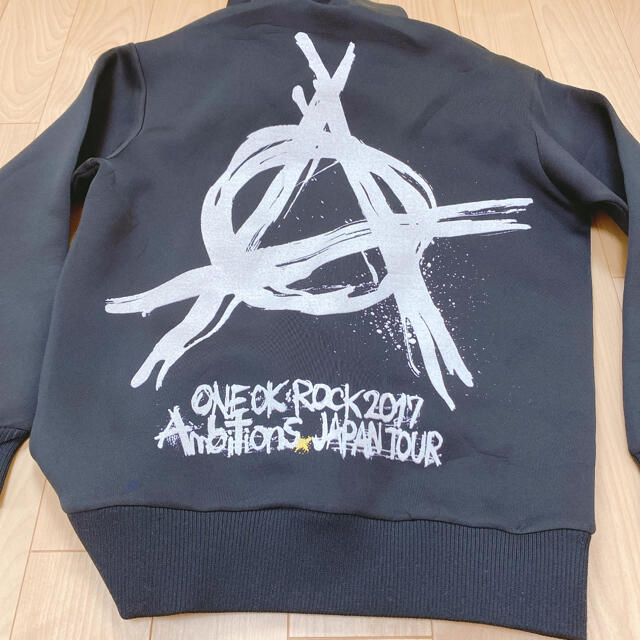 ONE OK ROCK(ワンオクロック)のONE OK ROCK ＊ パーカー メンズのトップス(パーカー)の商品写真