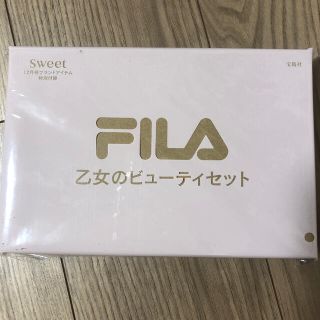 フィラ(FILA)のsweet12月号付録(ポーチ)